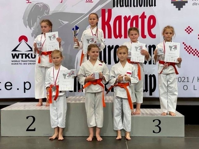 Młodzi zawodnicy z Bytowa w Pucharze Europy Dzieci w Karate Tradycyjnym.