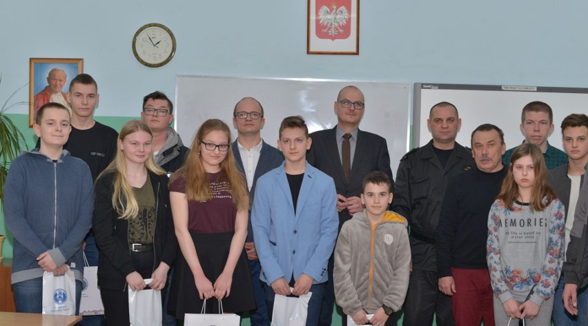 Znamy zwycięzców sandomierskich eliminacji Ogólnopolskiego Turnieju Wiedzy Pożarniczej „Młodzież zapobiega pożarom” (ZDJĘCIA)