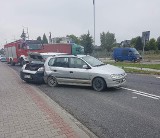 Trzy samochody zderzyły się na ulicy Wojska Polskiego w Busku-Zdroju. Ucierpiała jedna osoba