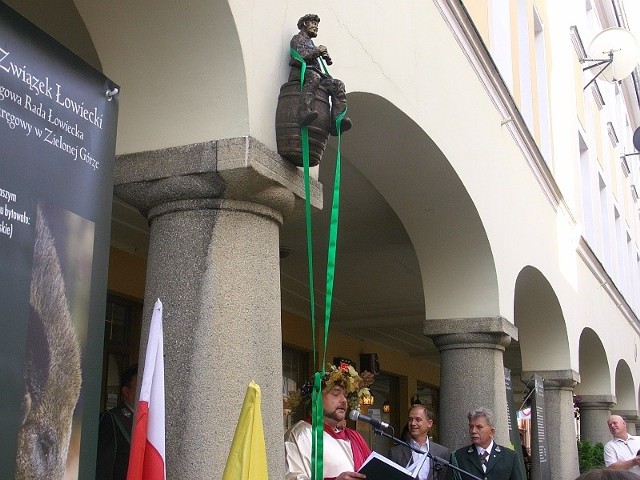 Huberticus jest już 26. Bachusikiem w Zielonej Górze. Na jego odsłonięciu nie mogło zabraknąć Bachusa.