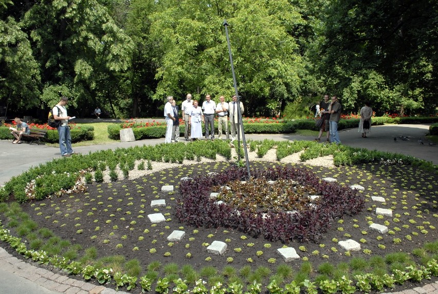 Ogród Saski w Lublinie: Zegar słoneczny powróci