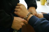 Policjanci z Piotrkowa pobili 33-latka podejrzanego o kradzież? Sprawę zbada prokuratura