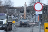 Katowice. Rozbierają wiadukt kolejowy na ul. Załęskiej. Ogromne korki na Mikołowskiej i w Ligocie oraz Brynowie. Zmiana tras autobusów