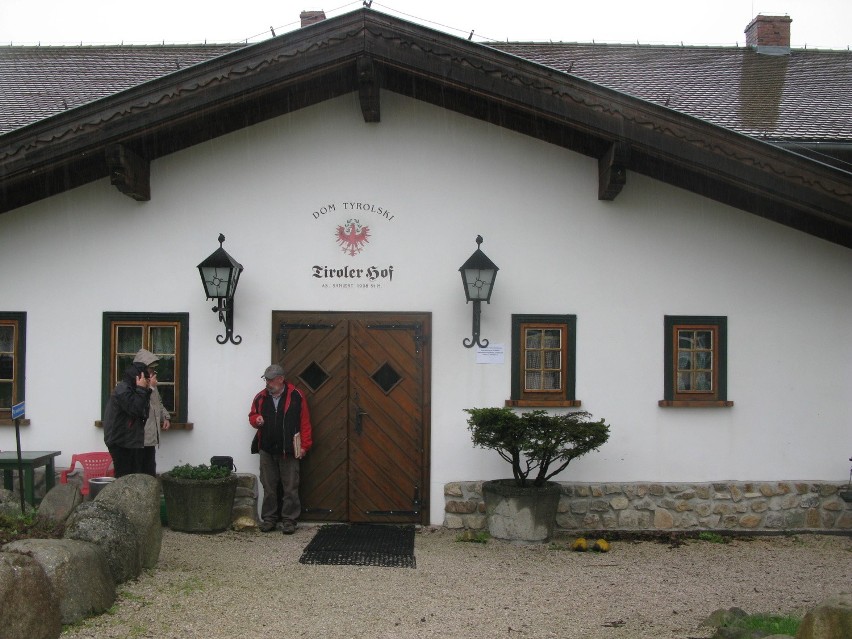 Mysłakowice, dom tyrolski, obecnie restauracja i muzeum