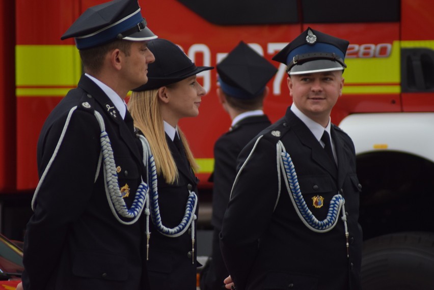 Strażacy ochotnicy z powiatu myszkowskiego otrzymali nowe...
