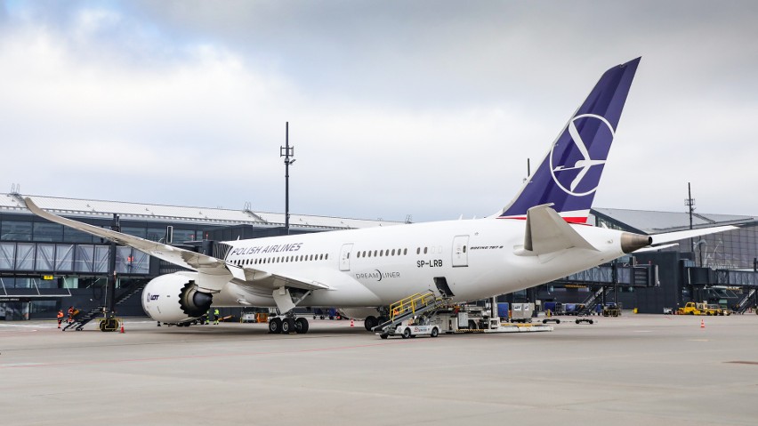 Samolot Dreamliner odleciał z lotniska w Gdańsku na Dominikanę. To pierwszy taki lot!