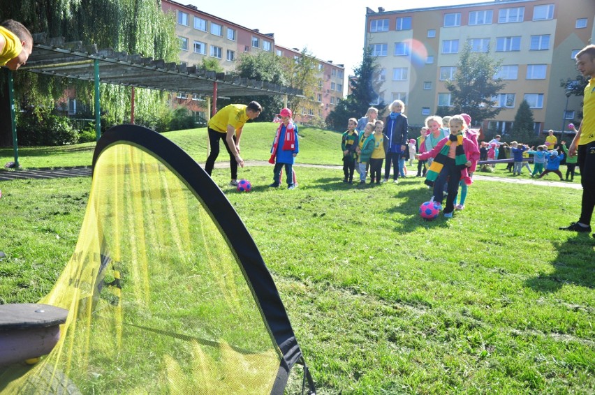 Siarkowcy z wizytą w tarnorzeskim przedszkolu. Dzieci miały sportowy dzień