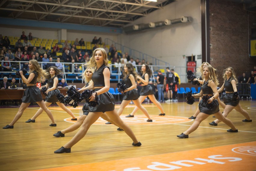 Wystarczy odwaga, aby zapisać się do Cheerleaders Maxi. Słupska grupa rekrutuje po raz pierwszy od kilku lat!