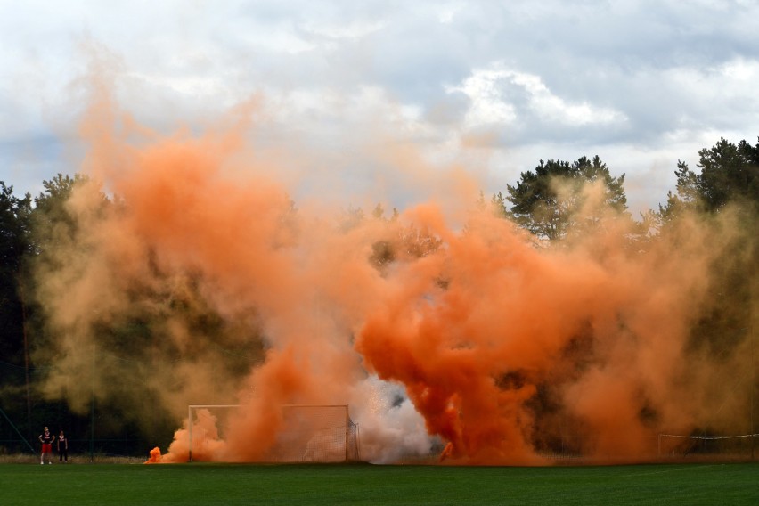 Okręgowy Puchar Polski. Radosne derby Nowego Światu czyli #DnoDna3