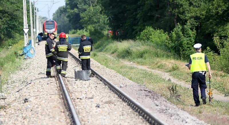 Tragiczny wypadek na przejeździe kolejowym w Łodzi