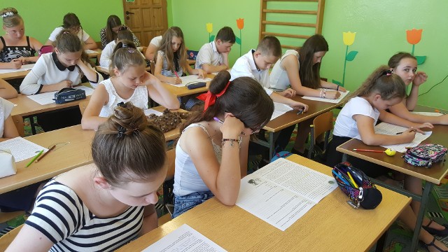 Rżaniec. Konkurs wiedzy z języka polskiego zorganizowano w miejscowej szkole.