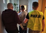 Bytowianin na zakazie i pasażer z narkotykami zatrzymani przez policjantów