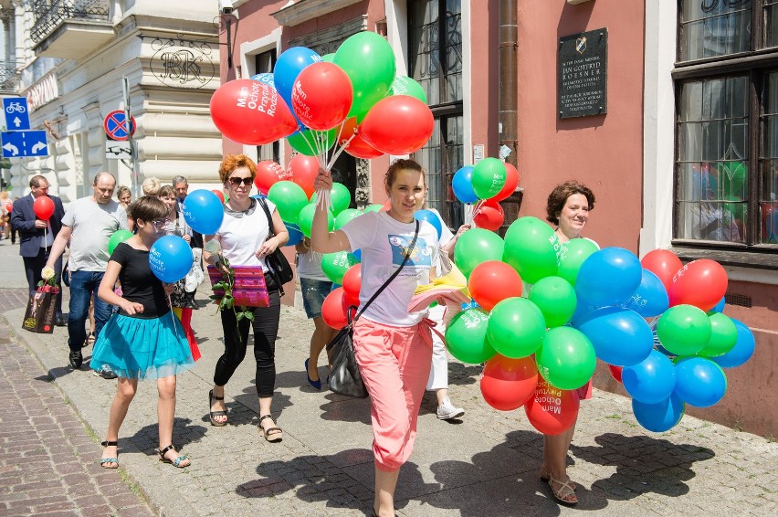 Na ulicach Torunia promowano ideę rodzicielstwa zastępczego