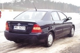 Toyota Corolla serii 9