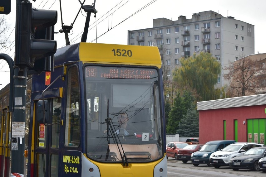 Aż dwanaście linii tramwajowych w Łodzi skierowano obecnie...
