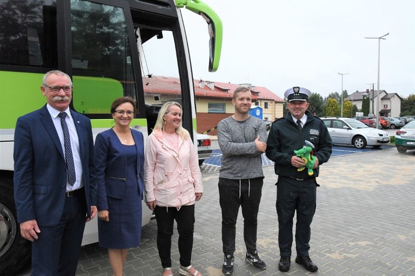 Akcja Inspekcji Transportu Drogowego pod Kielcami. Sprawdzili autobusy [ZDJĘCIA] 
