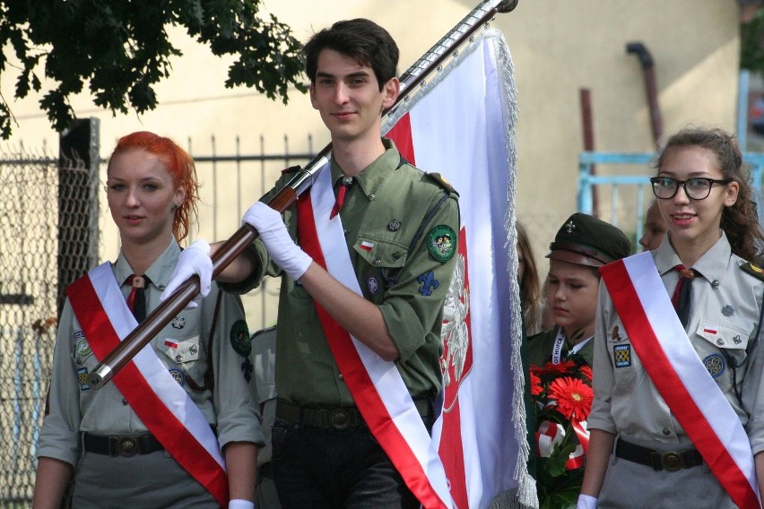 Zuchy i harcerze przyjechali m.in. z Lasek Wielkich, Żnina,...