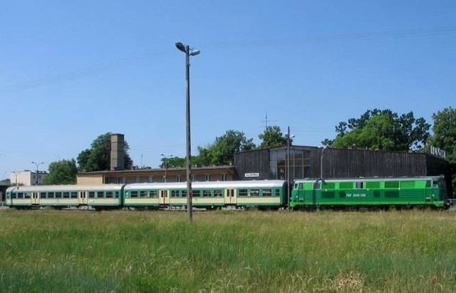 TLK "Hańcza" ma status pociągu międzynarodowego, który łączy Polskę z Litwą. Kursuje między Warszawą a Szestokai.