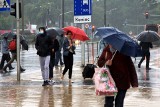 Lublin: Deszcz nie odpuszcza. Zalane ulice, podtopienia, połamane gałęzie