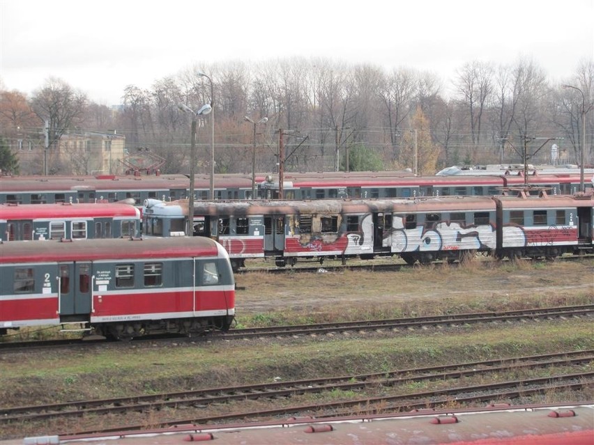 Częstochowa: Pożar pociągu przy al. Niepodległości