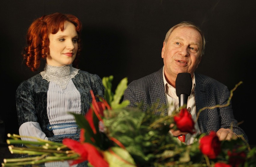 Trzy razy Fredro w Teatrze Telewizji: Stuhr reżyseruje Stuhra w Katowicach [WIDEO]