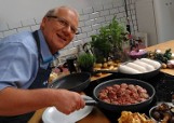 Marek Zborowski-Weychman w programie kulinarnym. Umiesz gotować? Nie jest to takie pewne