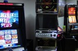 Hazardowy rekord po kontrolach w salonach gier na Dolnym Śląsku. Skarbówka przejęła prawie 140 nielegalnych maszyn