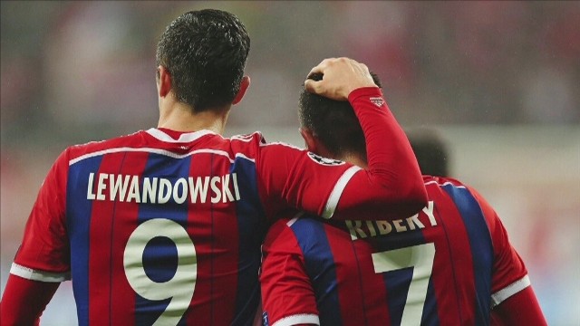 Robert Lewandowski przejdzie do Manchester United? Polak opuści Bayern? Na razie to tylko spekulacje mediów