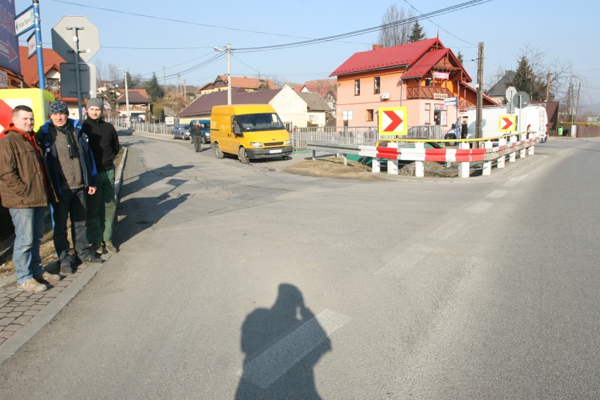 CZERNIEC. Górale grożą blokadą drogi [ZDJĘCIA]