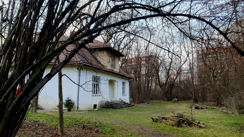 Tak dziś wygląda zabytkowy dworek