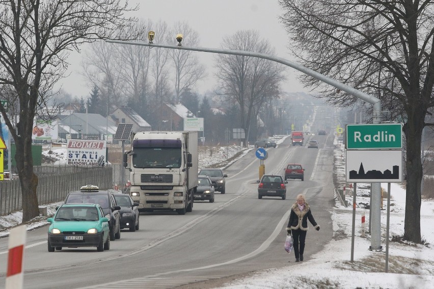 Trasa Kielce-Opatów, droga nr 74: Radlin (woj....