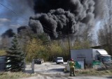 Pożar w Łaniętach w powiecie kutnowskim. Płonie nielegalne składowisko odpadów chemicznych 