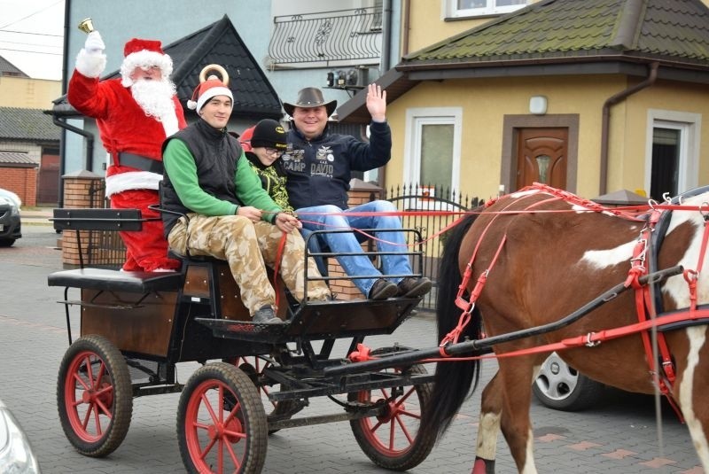 Olszewo-Borki. Święty Mikołaj rozdawał... nagrody