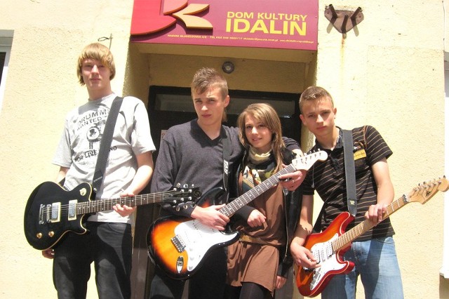 Zespół The Calipson z Radomia wystąpił w Triadzie Artystycznej z wokalistką Olgą Głogowską