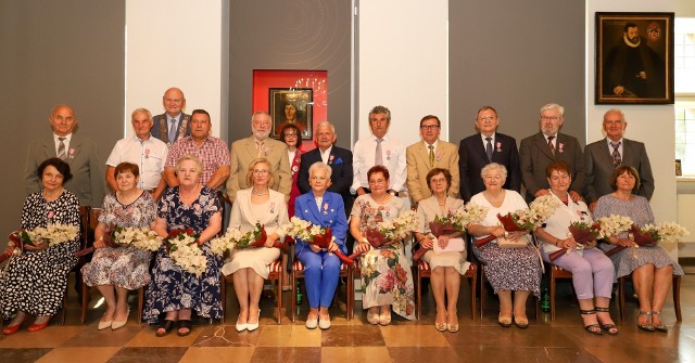 Dziesięć par otrzymało w Ratuszu Staromiejskim Medale za Długoletnie Pożycie Małżeńskie.