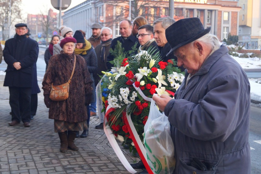 W Łaziskach uczcili pamięć ofiar Tragedii Górnośląskiej [ZDJĘCIA]