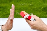 Dlaczego palnie tytoniu i e-papierosów szkodzi? Odpowiedzi w kolejnym filmie NFZ z cyklu "Środy z profilaktyką"