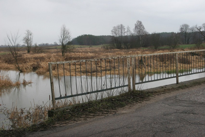 Remont mostu w Nienałtach-Szymanach, gm. Zaręby Kościelne. Droga będzie zamknięta przez 6 miesięcy. Objazdy od 10.01.2022