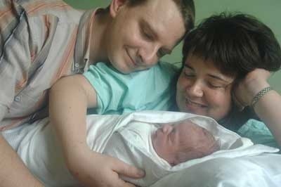 Na sulechowskim położnictwie chętnie rodzą zielonogórzanki. Aneta Lewandowska wraz mężem Markiem cieszy się z narodzin syna, Michała. Chwalą sobie wręcz domowe warunki w lecznicy.