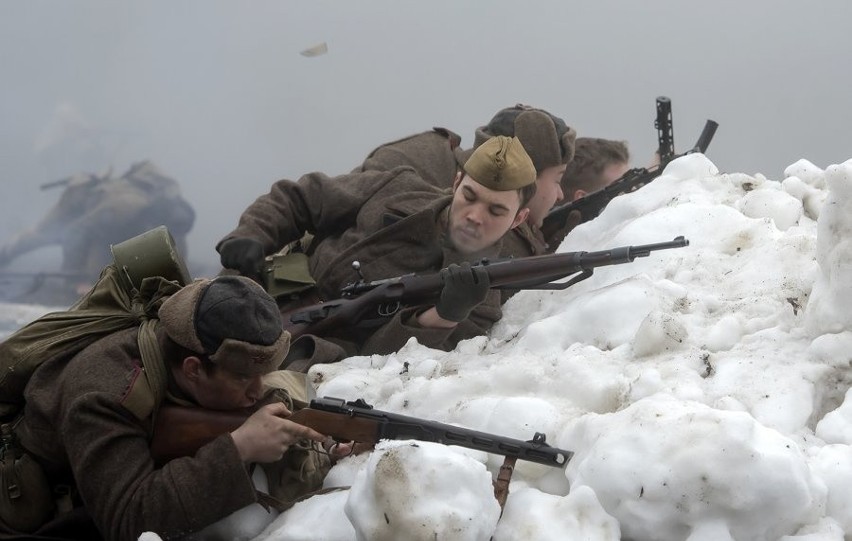 Widowiskowa rekonstrukcja tragedii w Miechowicach z 1945...