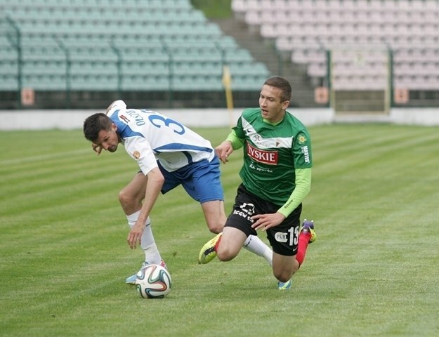 GKS Tychy - Flota 2:3. Dwie bramki Olszara [ZOBACZ ZDJĘCIA i WIDEO, OPINIE]