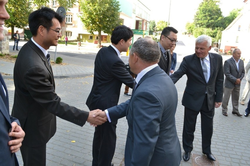 Ambasador Tajwanu odwiedził Miastko. Inauguracja projektu  dot. energii odnawialnej [ZDJĘCIA]