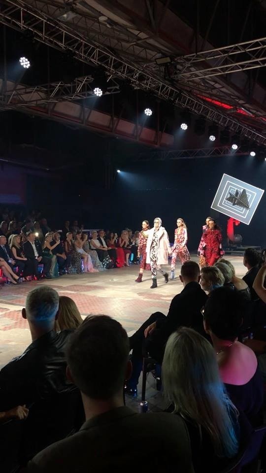 Flesz Fashion Night 2018. Największe modowe wydarzenie w Polsce. Tłumy gwiazd, a wśród nich podlaska blogerka [ZDJĘCIA]
