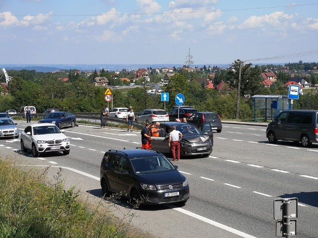 Zdjęcia dzięki uprzejmości serwisu: Wypadki drogowe Zakopianka - okolice - ku przestrodze