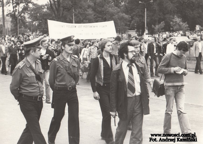 Marsz w obronie więzionych za przekonania w maju 1981 roku.