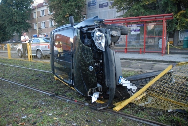 Na ulicy Mickiewicza w poblizu Traugutta doszlo do wypadku....