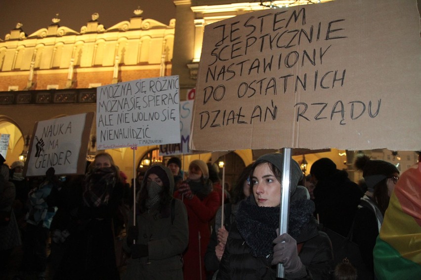 Protest krakowskich studentów [NOWE ZDJĘCIA]