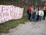 Mieszkańcy Borkowic demonstrowali w Przysusze