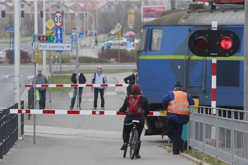 Zepsute lub wyłamane rogatki to na Strzegomskiej chleb...