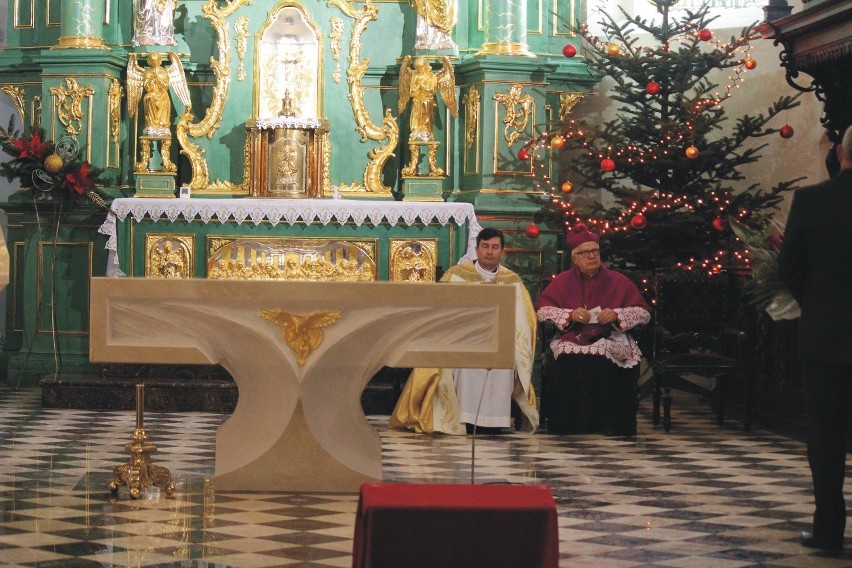 Ołtarz w kościele w Kańczudze konsekrował ks. abp Józef...
